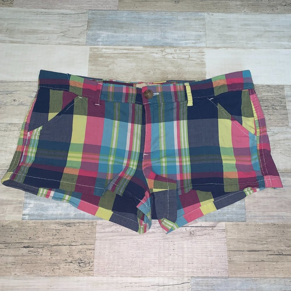 Hollister So Cal Stretch Plaid Shorts - Size 7